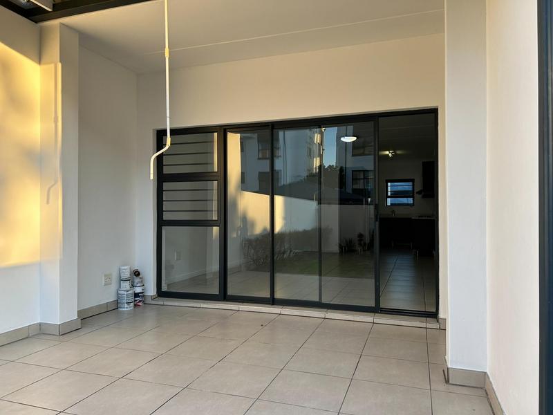 To Let 3 Bedroom Property for Rent in Sandown Western Cape